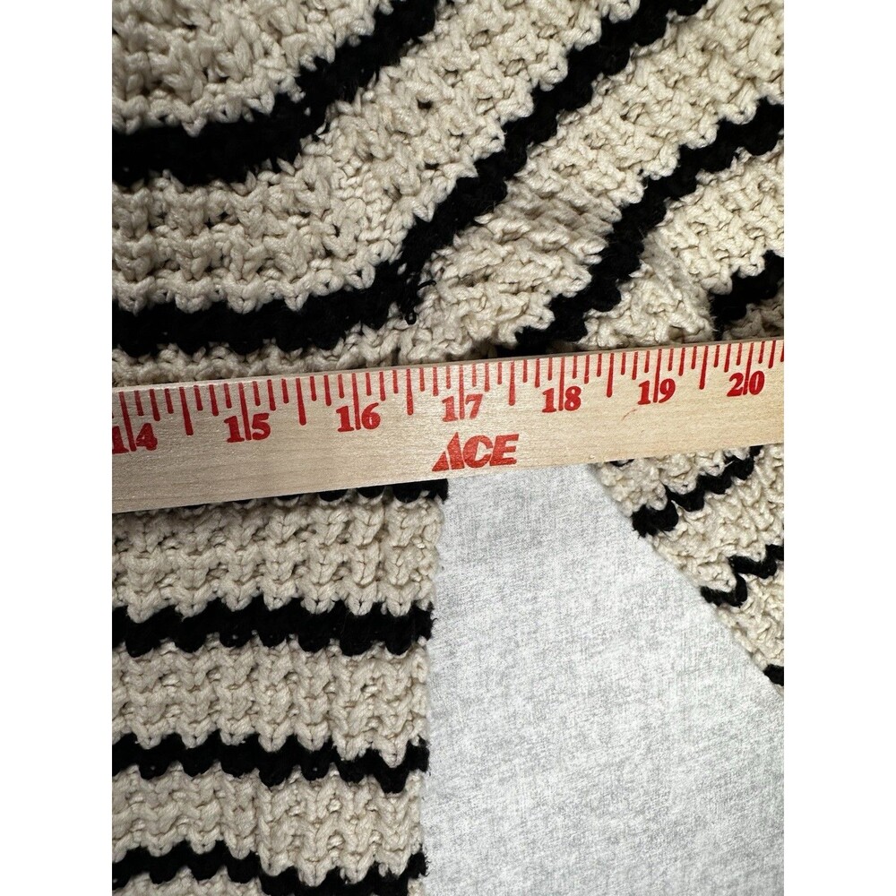 Joe Fresh Womens XS Long Sleeve Black Creme Striped Sweater Crop Chunky Knit - Picture 2 of 5